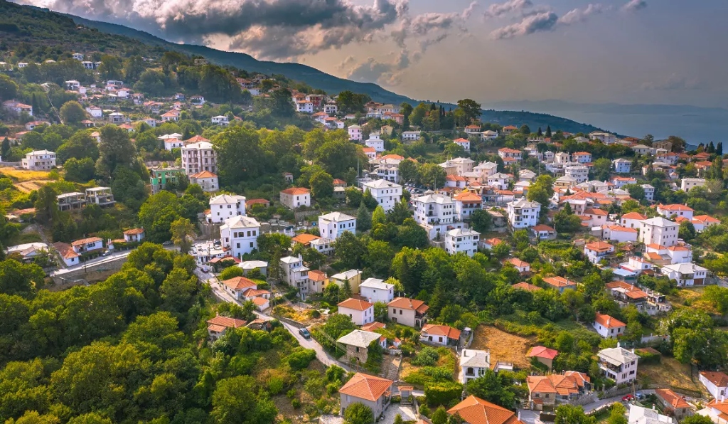 Agnanti Pelion village view